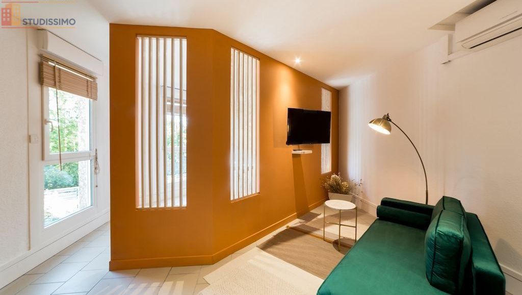 Studio meublé 35m² Francheville 69340 - Meublé, DPE C - Photo 2