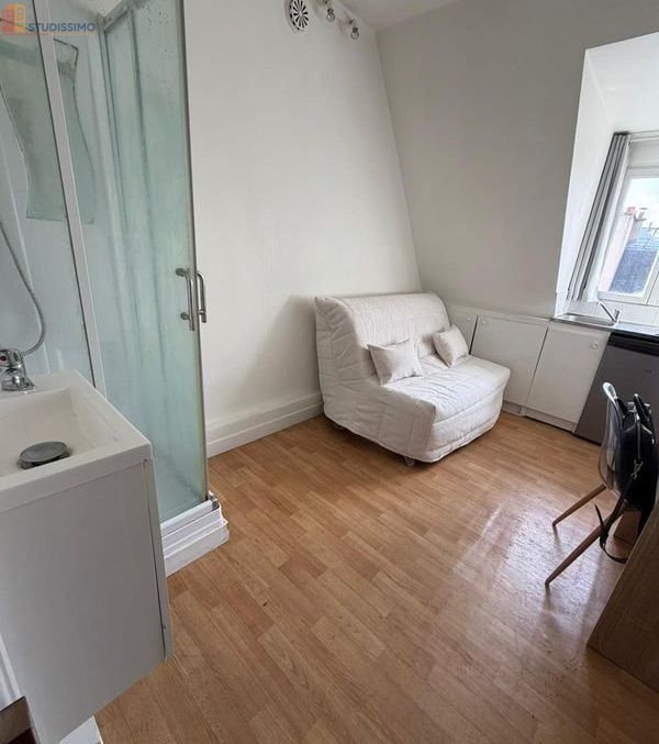 Studio meublé 9m² Paris 16e - Meublé, 7e étage - Photo 3
