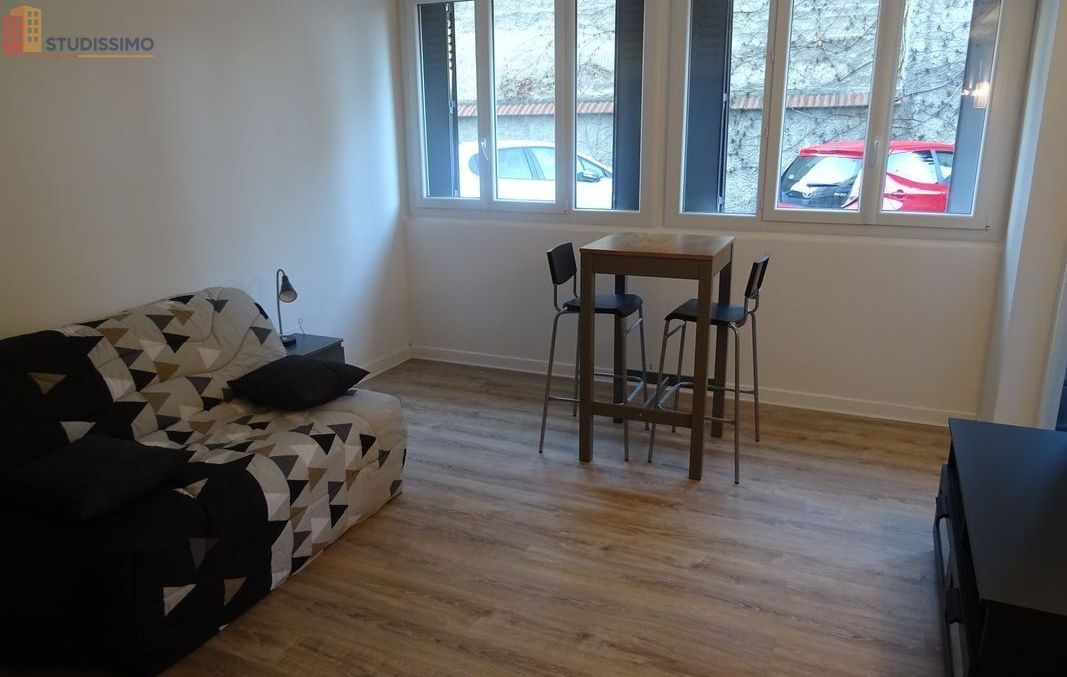 Studio meublé 28m² Lyon 3e - Meublé, DPE D - Photo 2