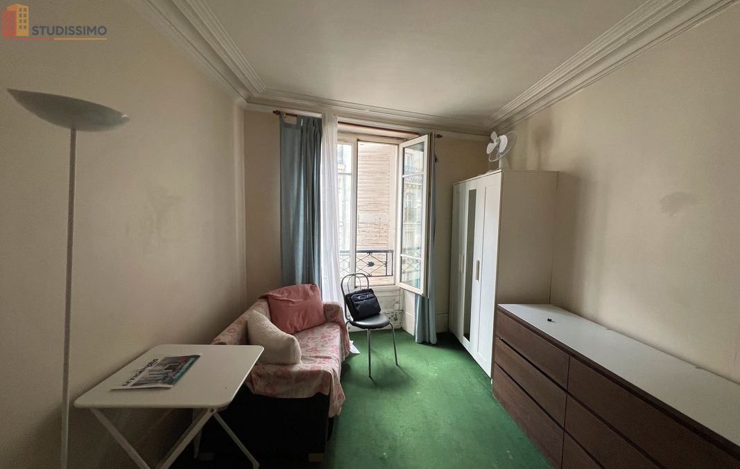 Studio à Paris