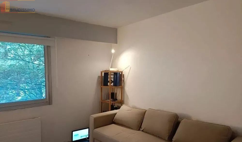 Studio meublé 28m² Paris 10e - Lumineux, 4e étage - Photo 4