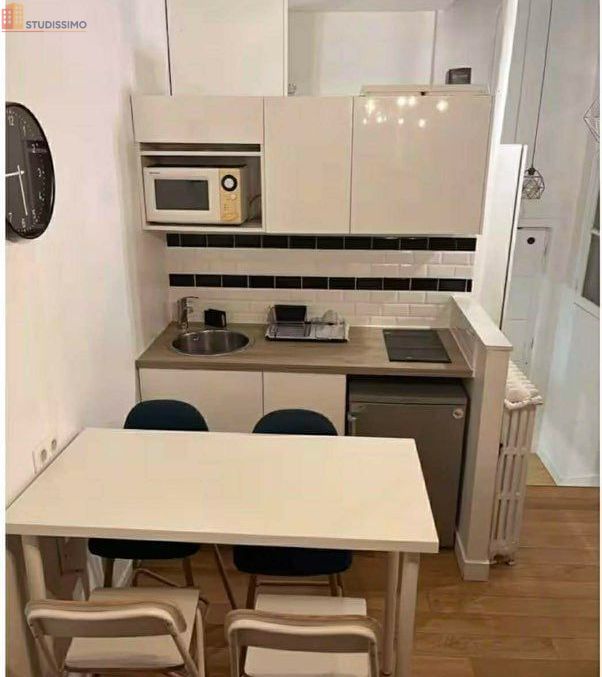 Studio 18m² Paris 9e - Photo 1