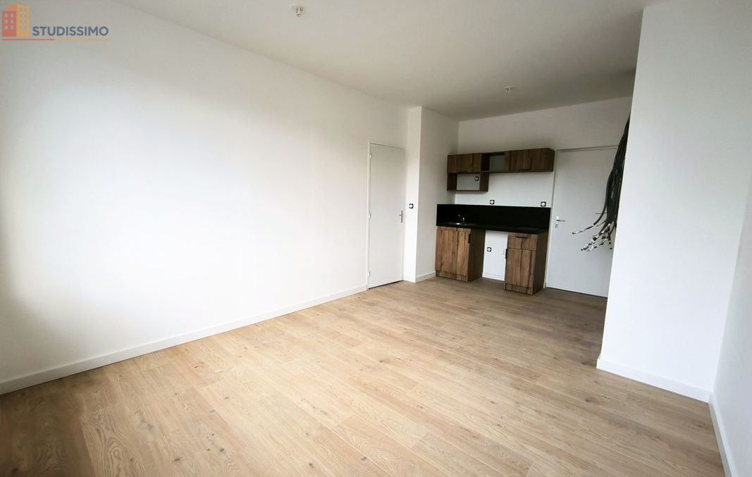 Studio 25m² Saint-Étienne 42100 - Photo 2