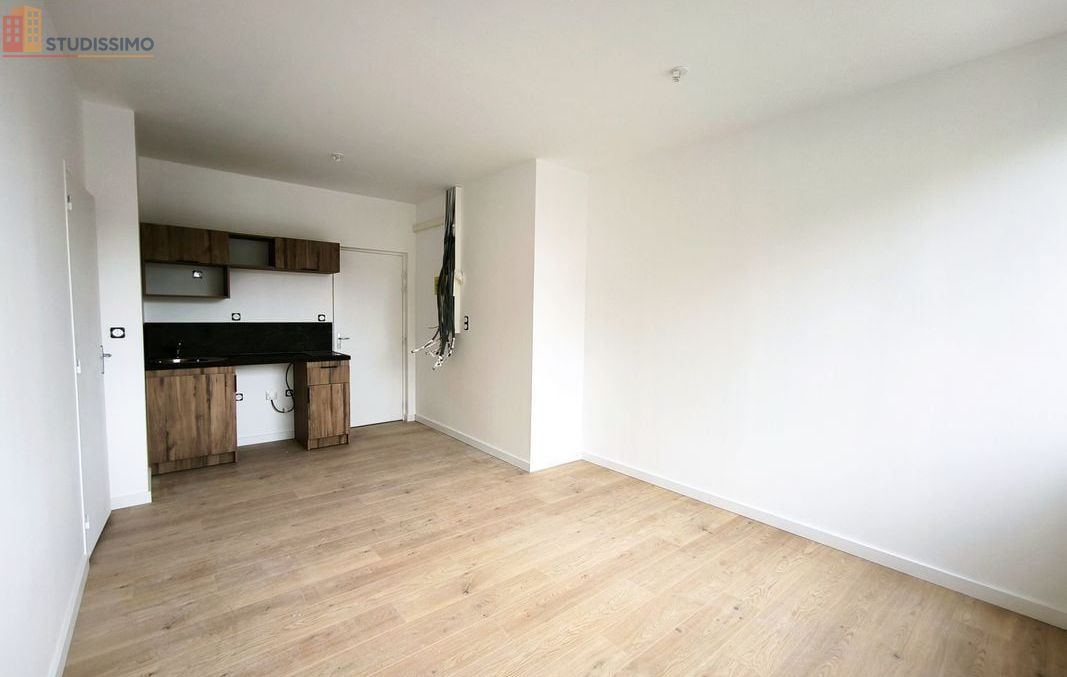 Studio 25m² Saint-Étienne 42100 - Photo 1