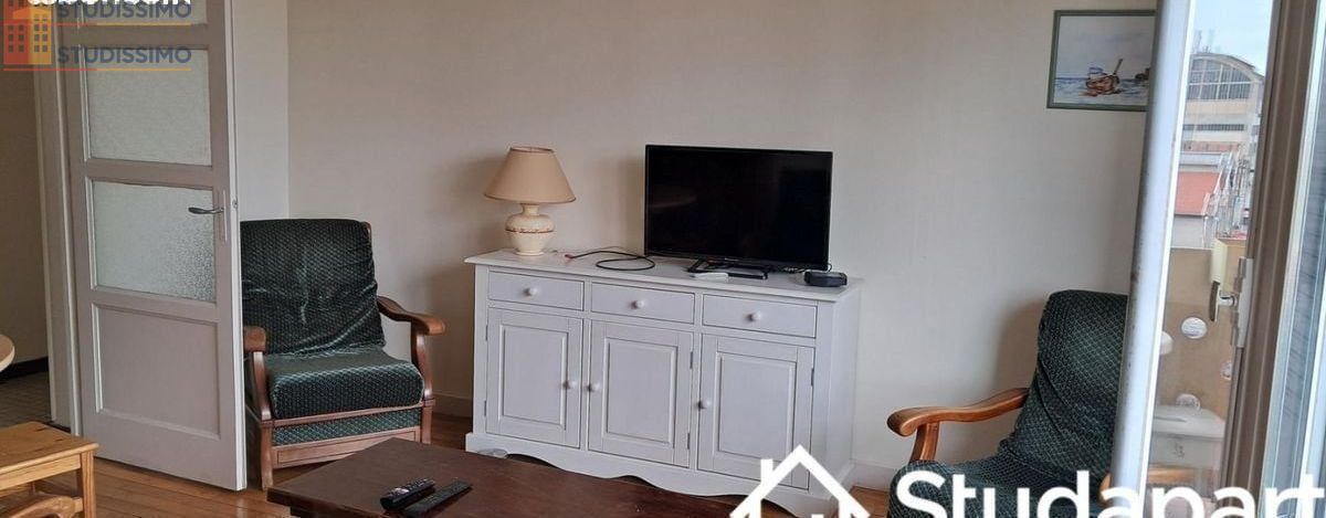 Studio meublé 9m² Oullins-Pierre-Bénite - Meublé, 4e étage - Photo 2