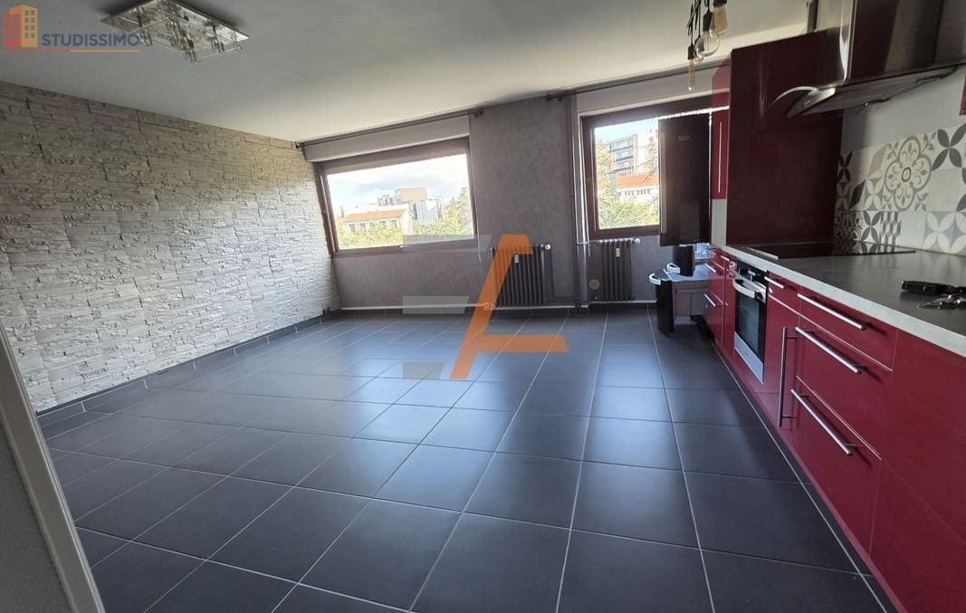 Studio 54m² Saint-Étienne 42000 - Grand volume, lumineux - Photo 6