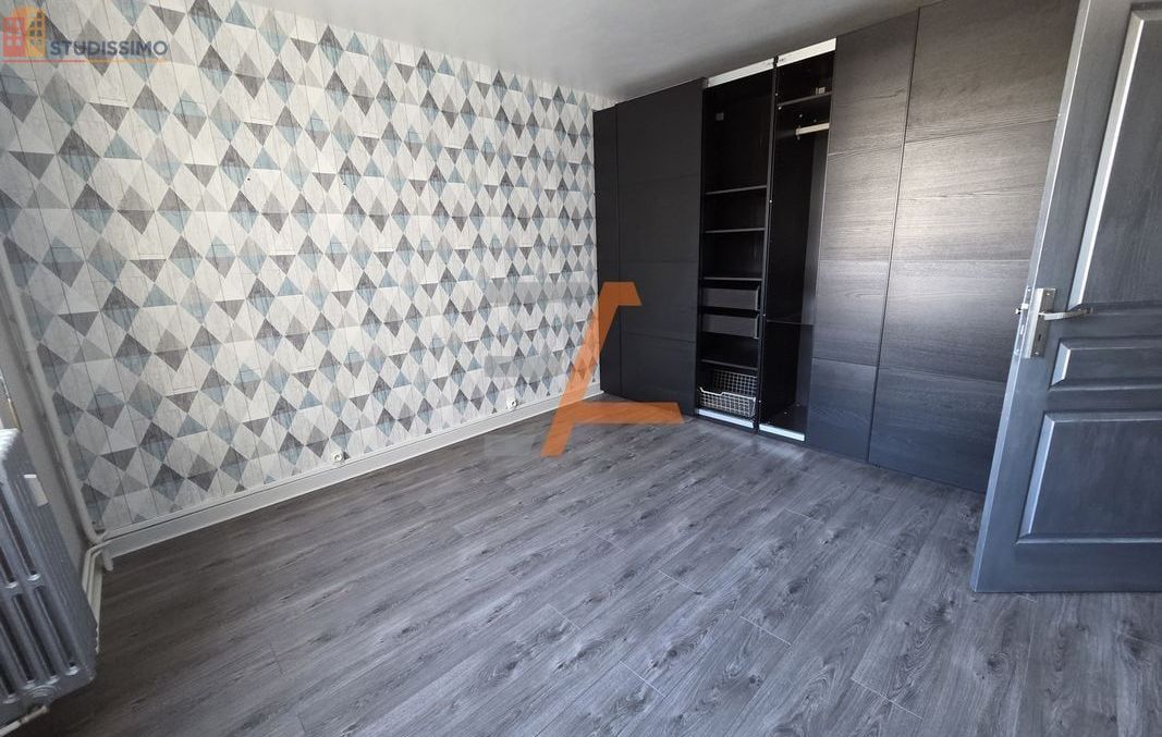 Studio 54m² Saint-Étienne 42000 - Grand volume, lumineux - Photo 1