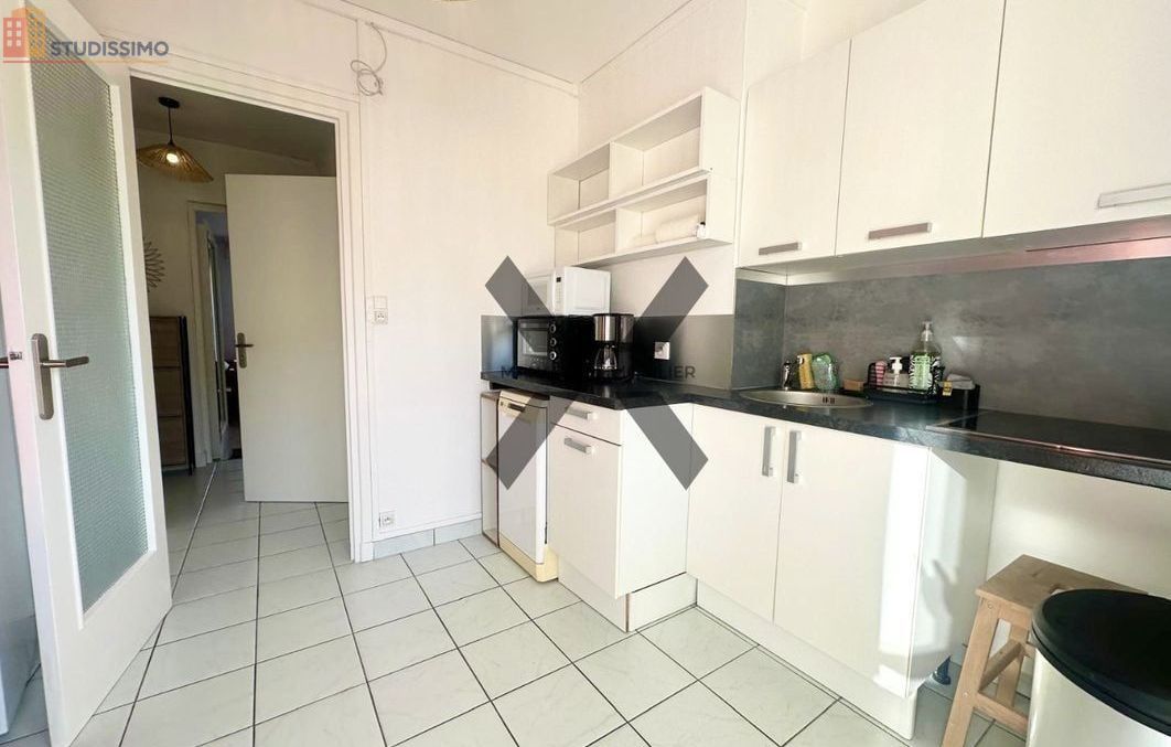 Studio 30m² Roanne - (aucune caractéristique) - Photo 6