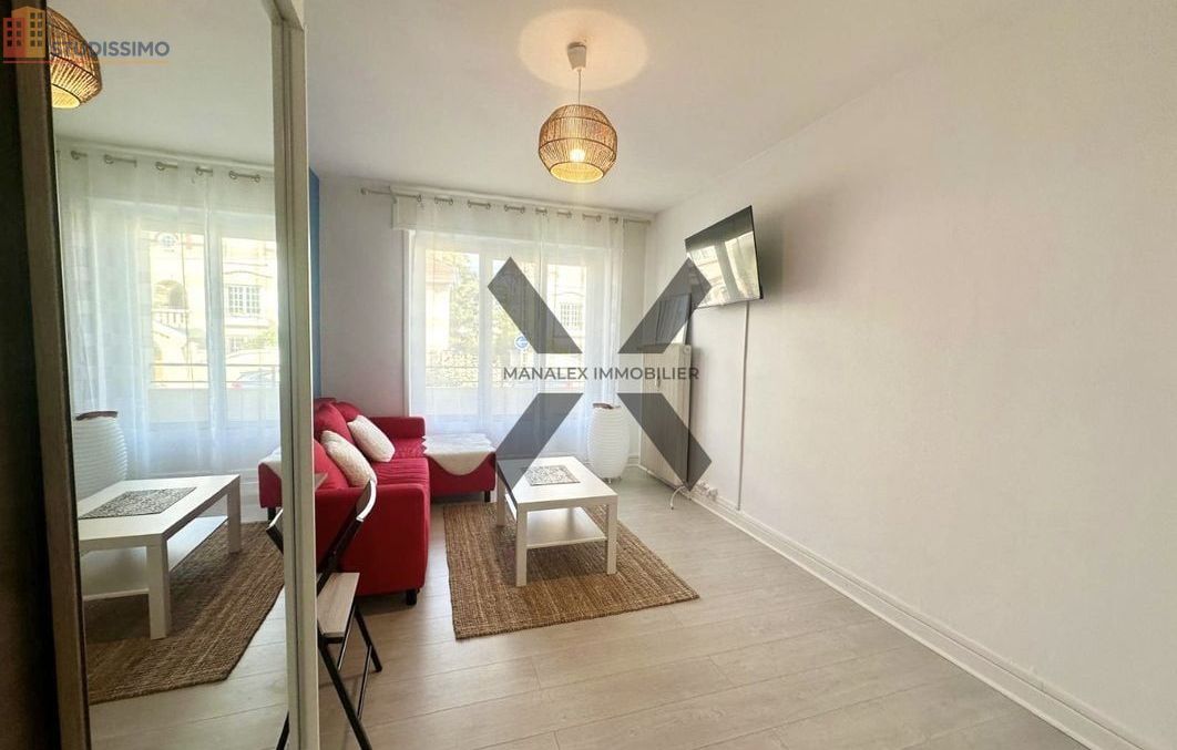 Studio 30m² Roanne - (aucune caractéristique) - Photo 4