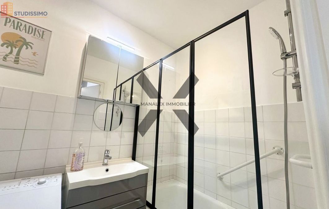 Studio 30m² Roanne - (aucune caractéristique) - Photo 2