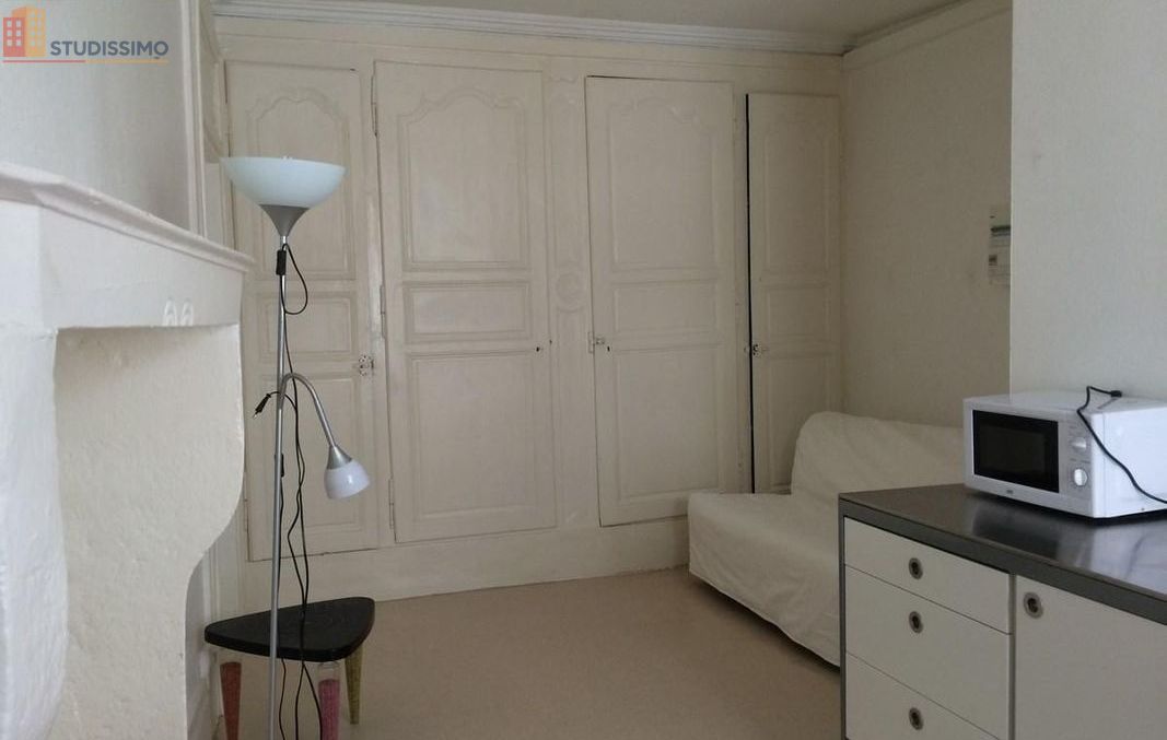 Studio 22m² Montbrison - Rue centrale, lumineux - Photo 4