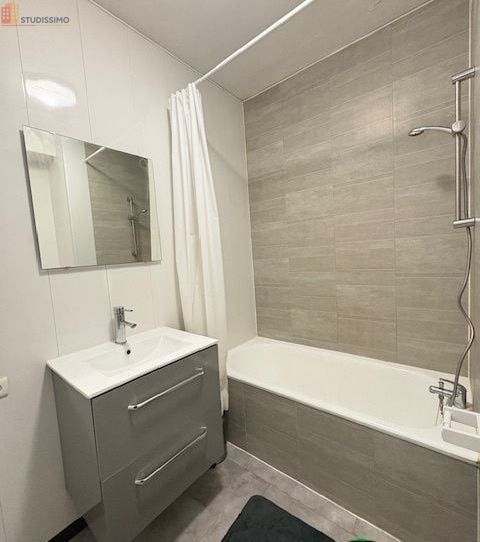 Studio 44m² Saint-Étienne 42100 - Photo 10