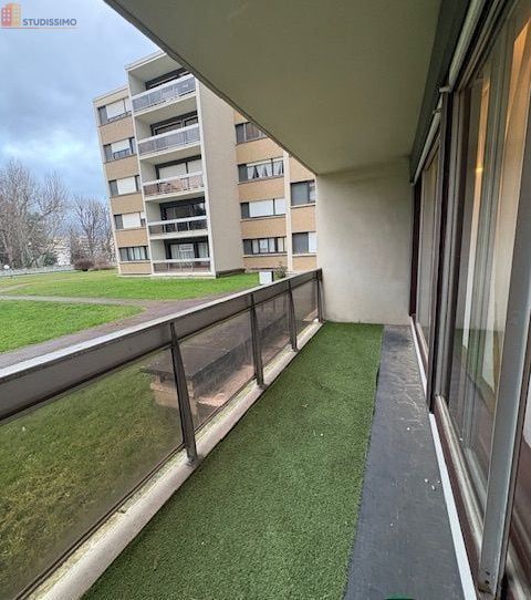 Studio 44m² Saint-Étienne 42100 - Photo 3