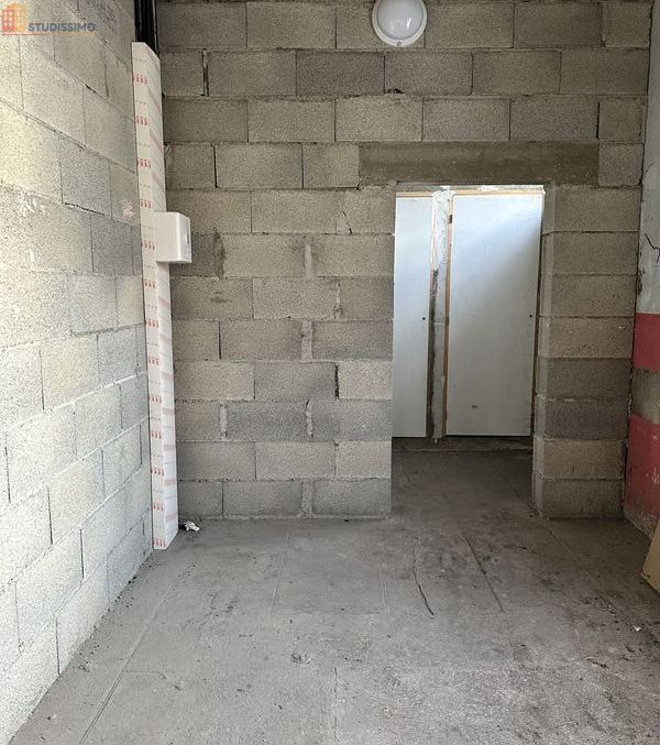 Studio 180m² Saint-Étienne 42100 - Photo 5