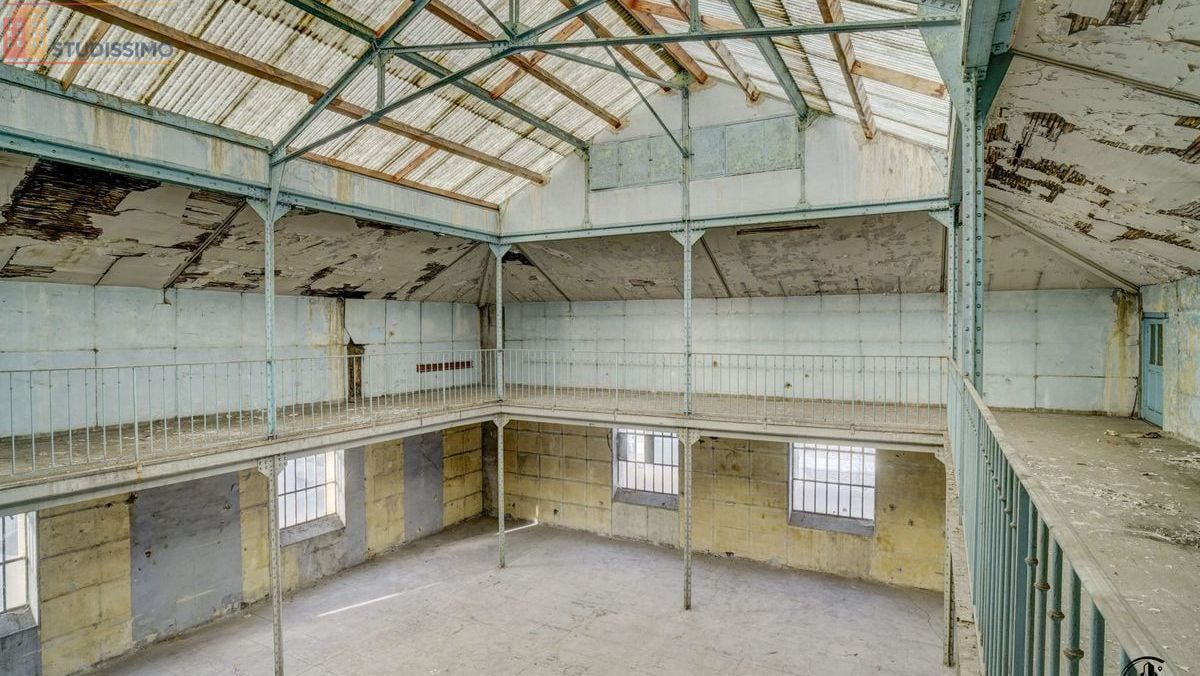 Studio 180m² Saint-Étienne 42100 - Photo 1