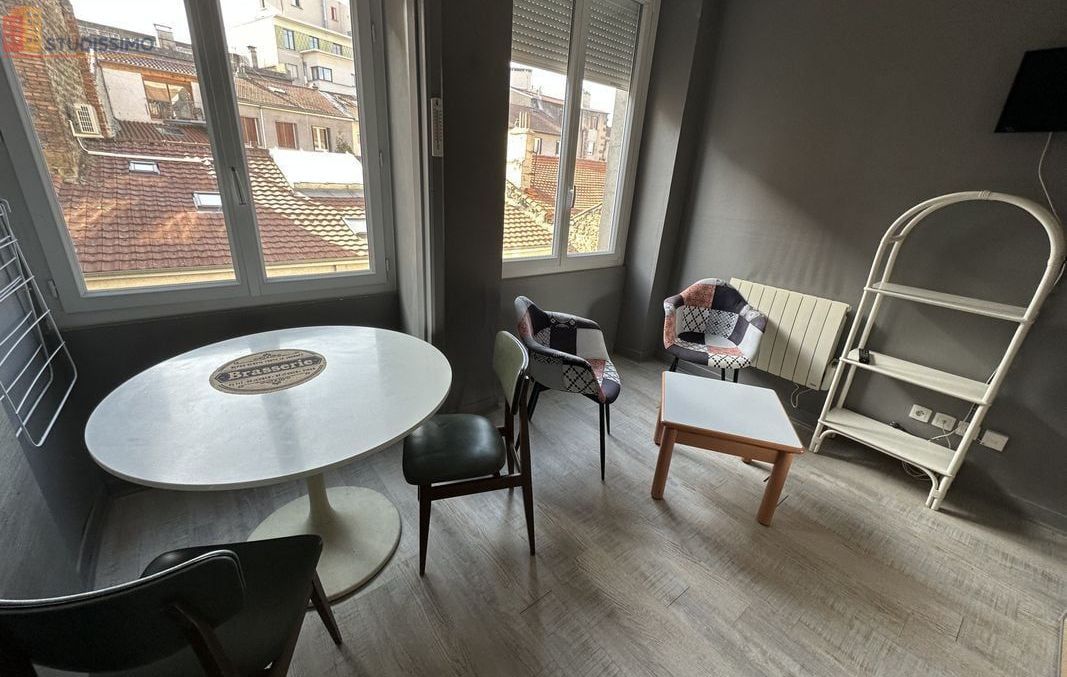 Studio 24m² Saint-Étienne centre - Étage 2/4 - Photo 2
