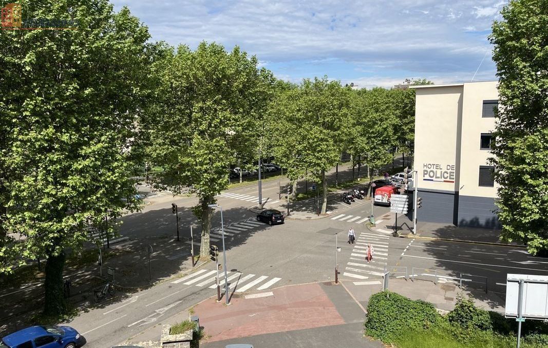 Studio 22m² Saint-Étienne 42100 - Photo 2