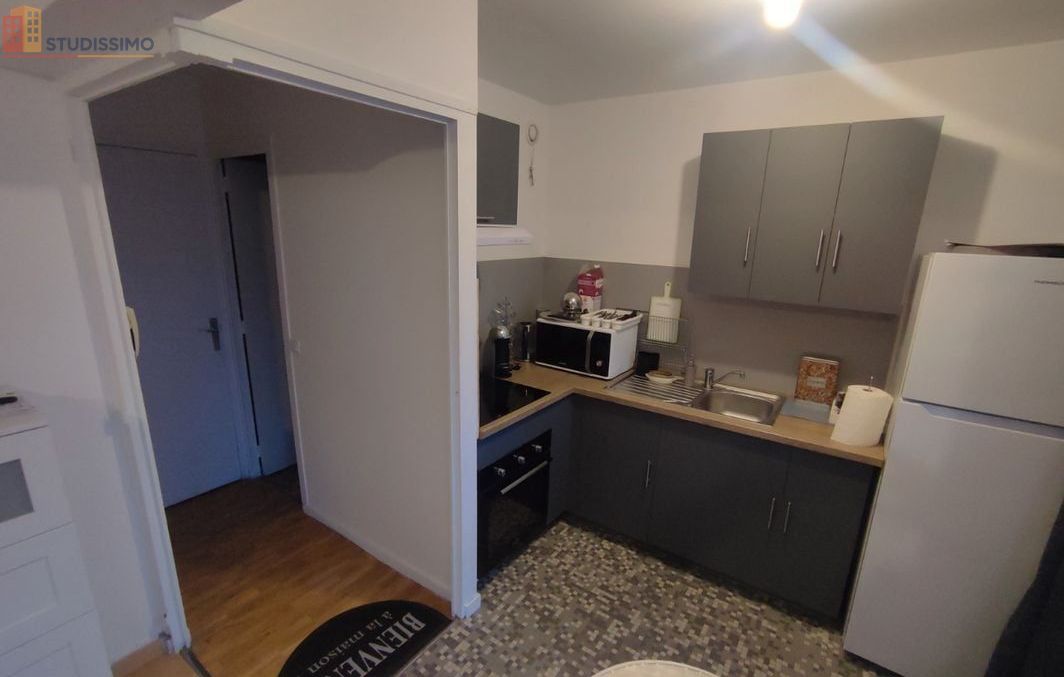 Studio meublé 26m² Saint-Étienne 42100 - 5e étage, lumineux - Photo 2