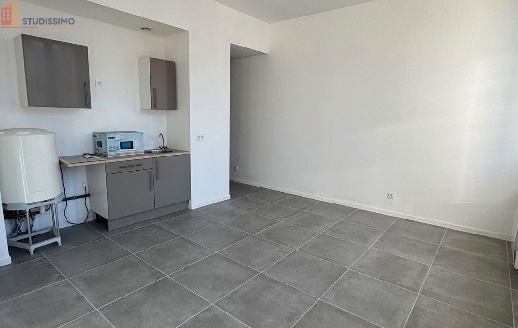 Studio 32m² Saint-Étienne 42000 - Étage élevé, DPE C - Photo 3
