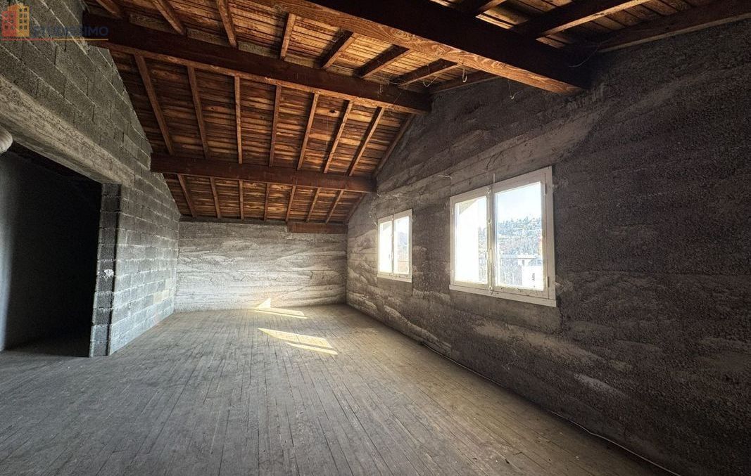 Studio 39m² Saint-Priest-en-Jarez - 2ᵉ étage, lumineux - Photo 4
