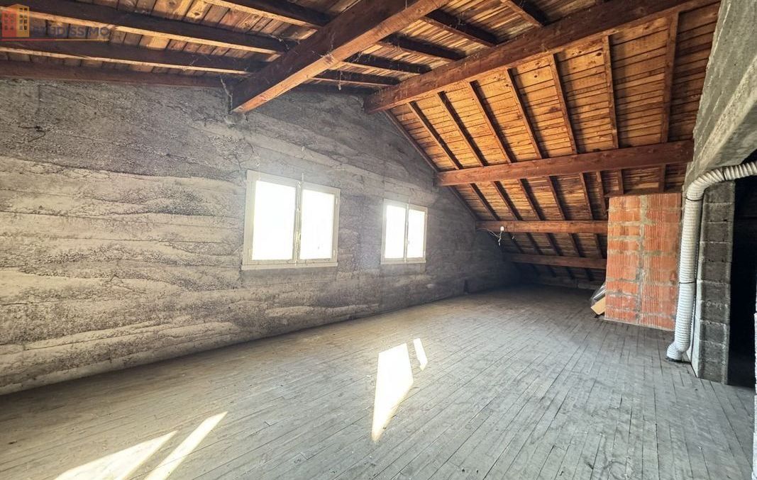 Studio à Saint-Priest-en-Jarez