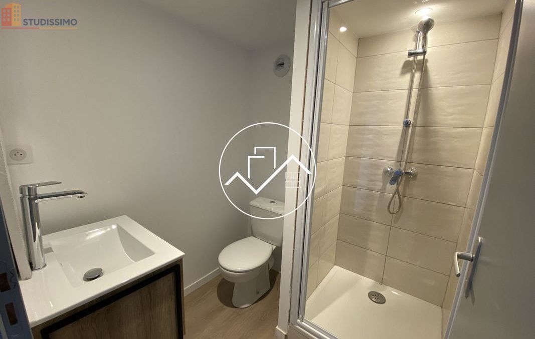 Studio 36m² Saint-Étienne 42100 - Lumineux, proche commodités - Photo 2