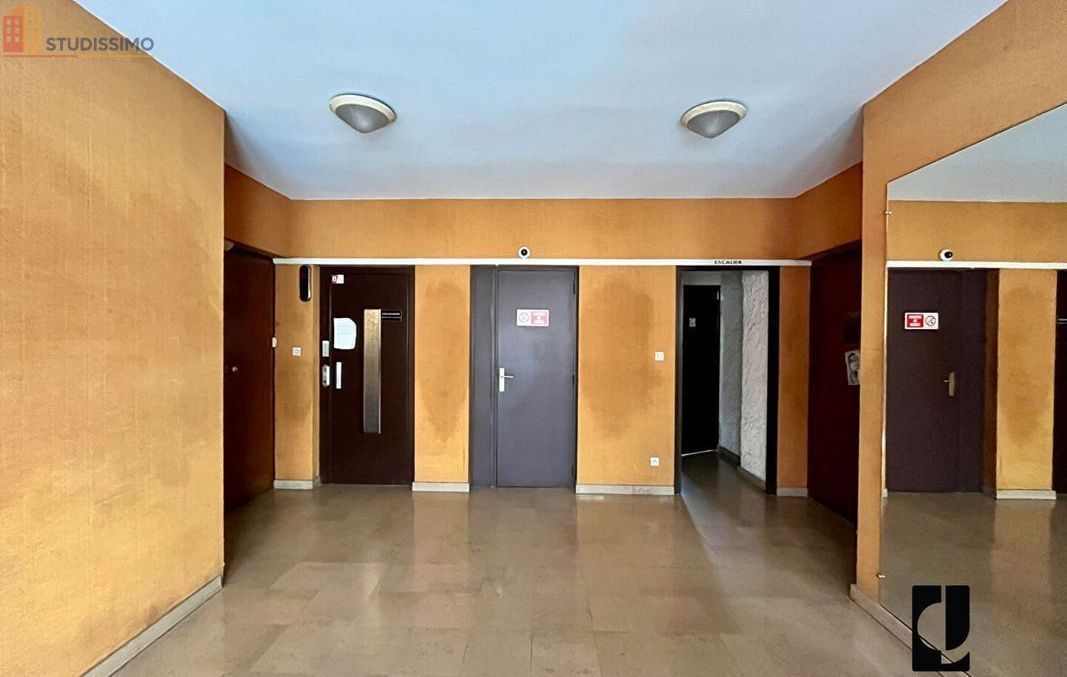 Studio 31m² Roanne - Étage élevé, DPE D - Photo 1