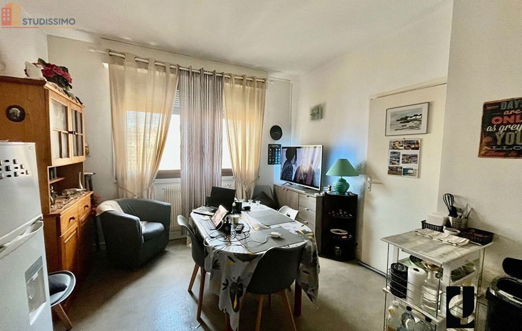 Studio 31m² Roanne - Lumineux, 2e étage - Photo 5