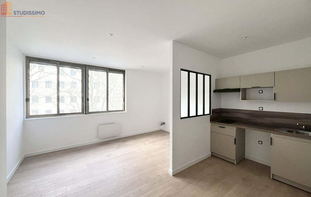Studio 20m² Saint-Étienne 42100 - Étage intermédiaire - Photo 4