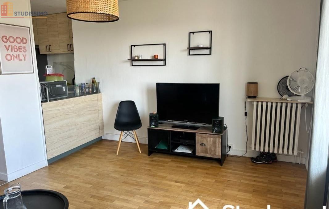 Studio meublé 12m² Oullins-Pierre-Bénite - Meublé, DPE A - Photo 1