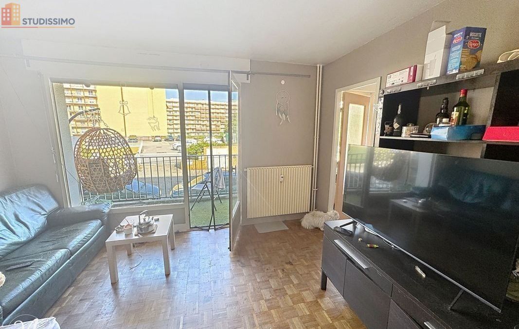 Studio 29m² Saint-Étienne 42000 - 1er étage, lumineux - Photo 5