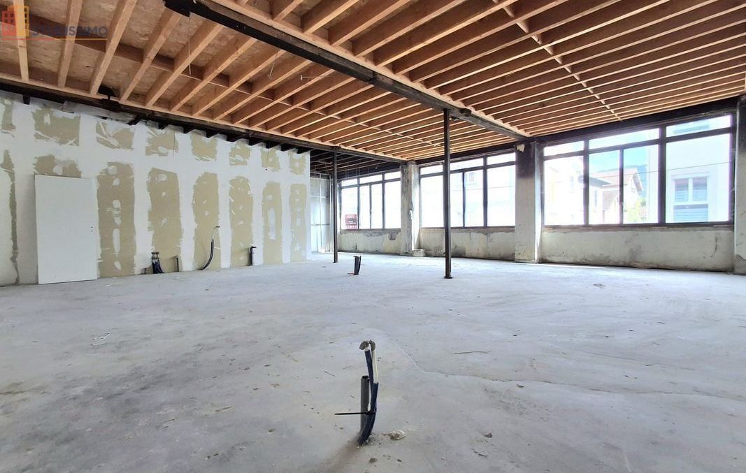 Studio 108m² Firminy - Très spacieux, lumineux - Photo 4