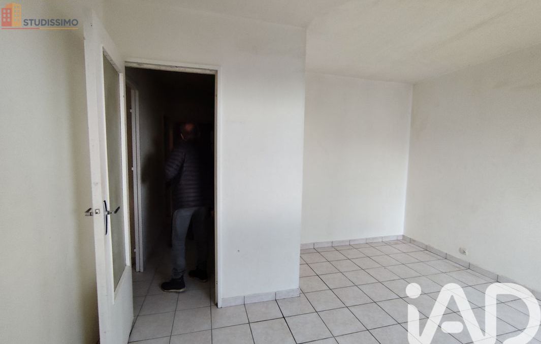 Studio 32m² Saint-Étienne 42100 - Étage élevé, lumineux - Photo 4