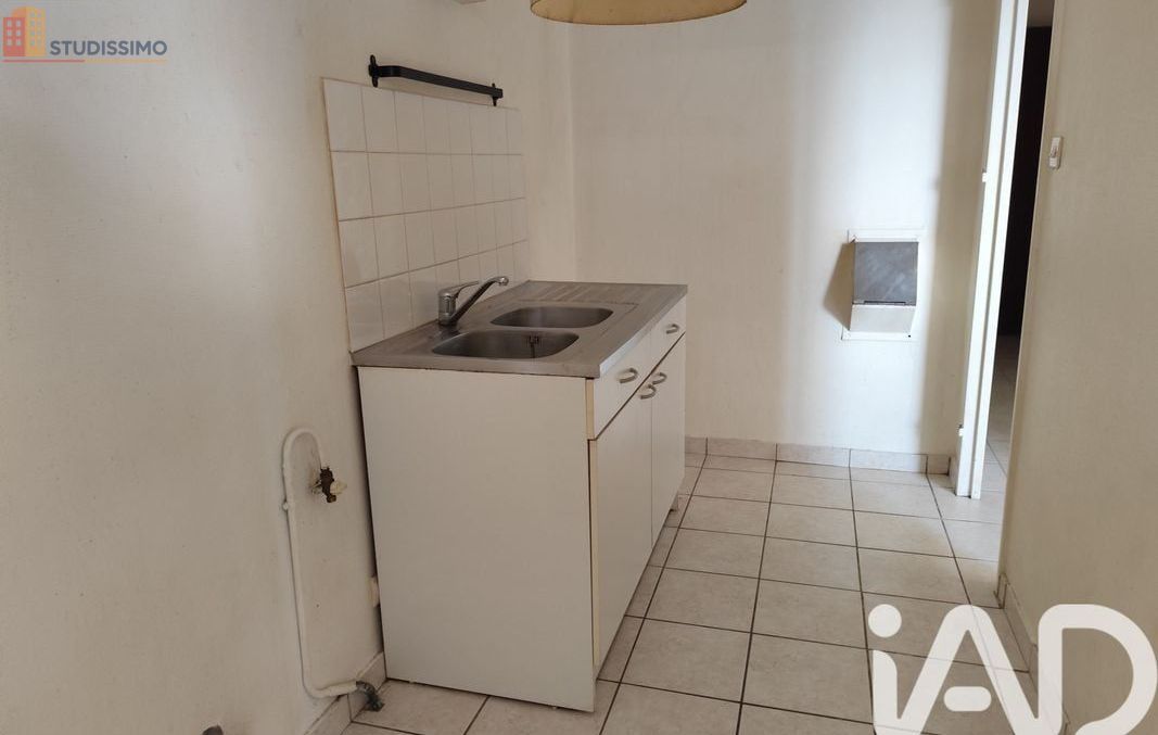 Studio 32m² Saint-Étienne 42100 - Étage élevé, lumineux - Photo 2