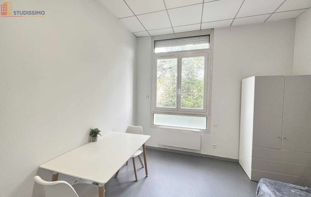 Studio 20m² Saint-Étienne 42100 - Étage élevé, DPE D - Photo 2