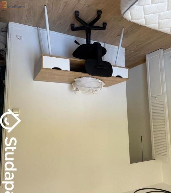 Studio meublé 24m² Bron - Lumineux, proche commerces - Photo 1