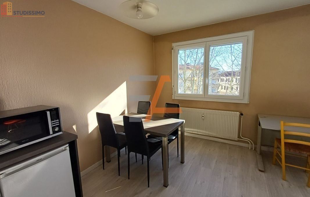 Studio 31m² Saint-Étienne 42000 - Dernier étage, lumineux - Photo 5