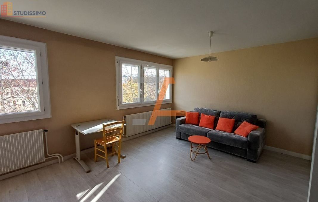 Studio 31m² Saint-Étienne 42000 - Dernier étage, lumineux - Photo 2