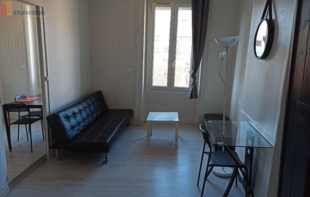 Studio 30m² Saint-Étienne 42000 - Meublé, locataire en place - Photo 1