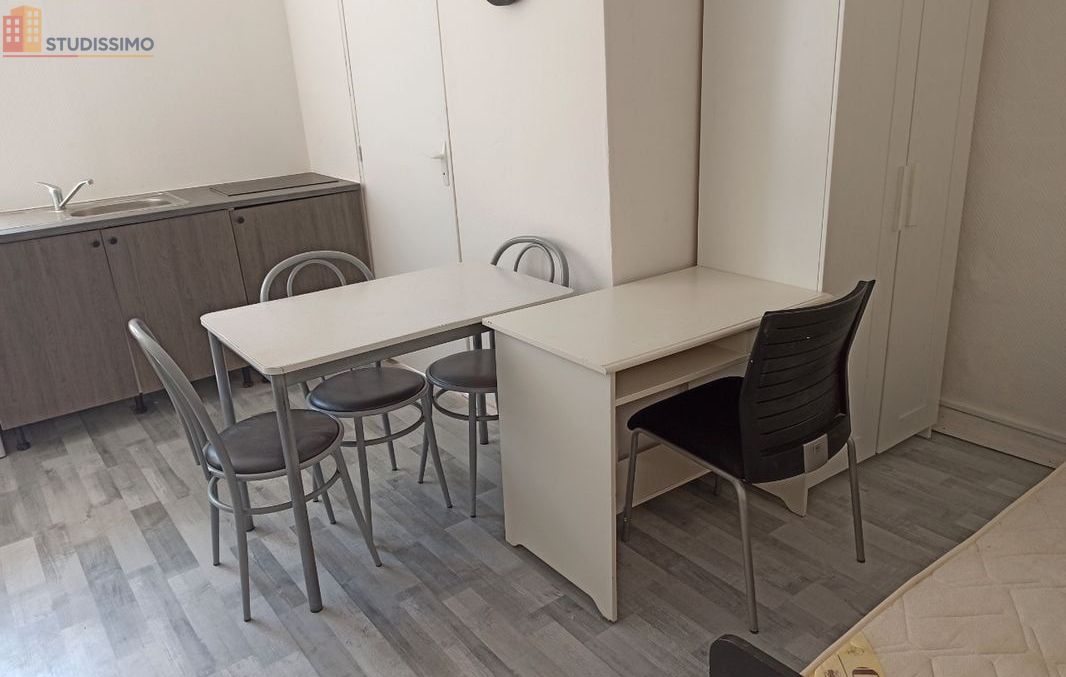 Studio meublé 21m² Saint-Étienne 42100 - Lumineux, proche commodités - Photo 2