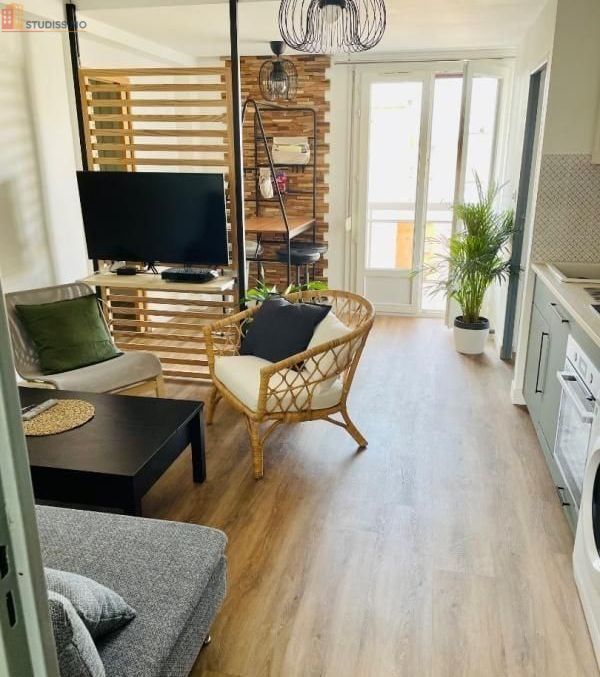 Studio meublé 11m² Lyon 5e - Meublé, 4e étage - Photo 1