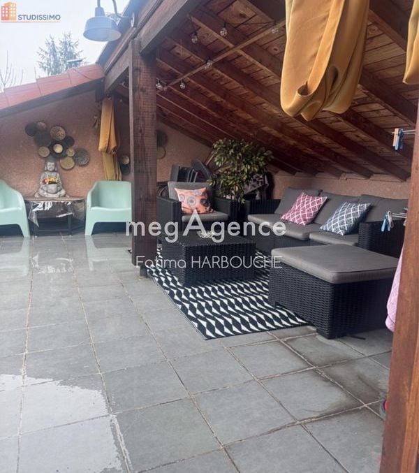 Studio 35m² Le Chambon-Feugerolles - lumineux - Photo 1