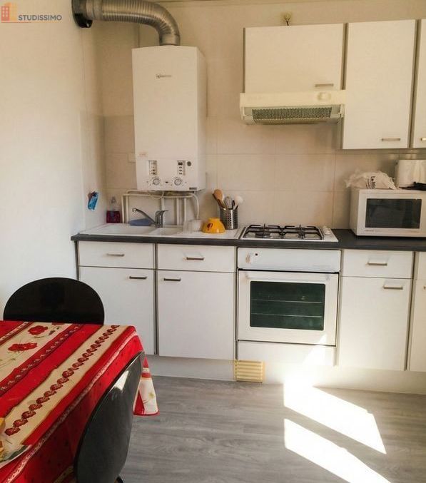 Studio 27m² Saint-Étienne centre - 2e étage, ascenseur - Photo 2
