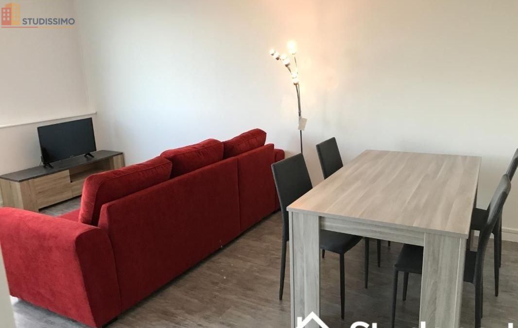 Studio 9m² Bron - Meublé, au 12e étage - Photo 2