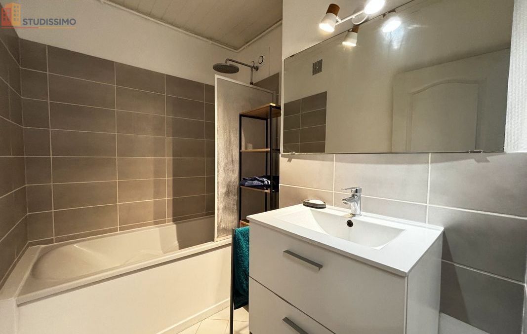 Studio meublé 84m² Mont-Saint-Aignan - Tout compris, proche campus - Photo 2