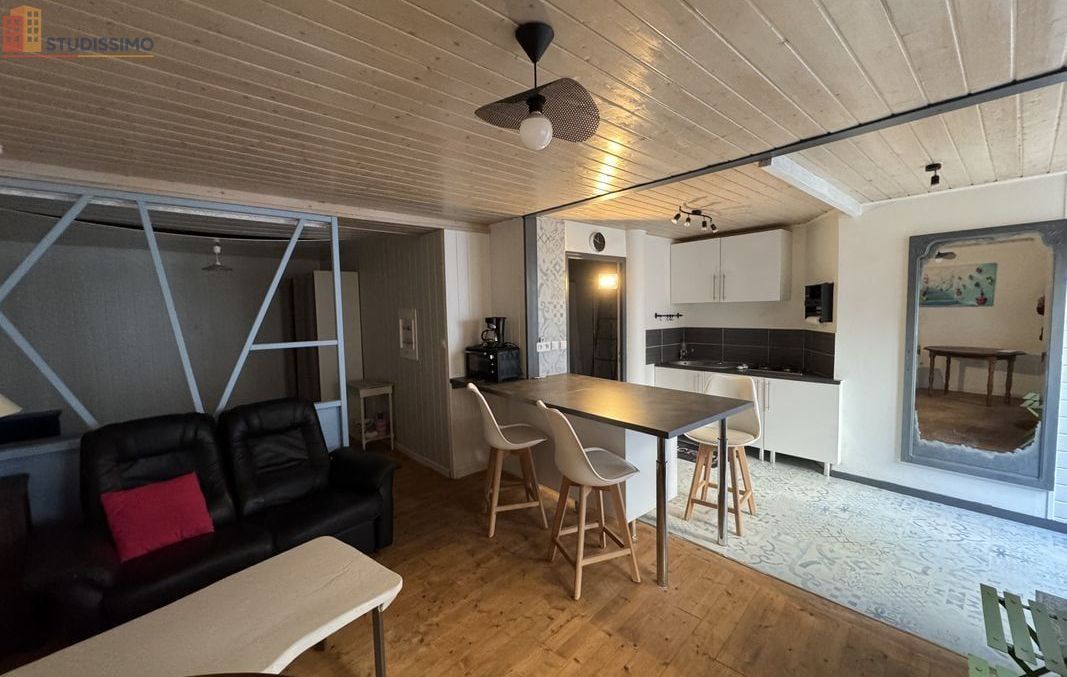 Studio 34m² Yssingeaux - sans caractéristique disponible - Photo 4