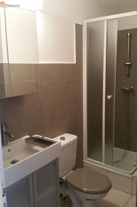 Studio 18m² Lyon 4e - 4e étage, sans ascenseur - Photo 1