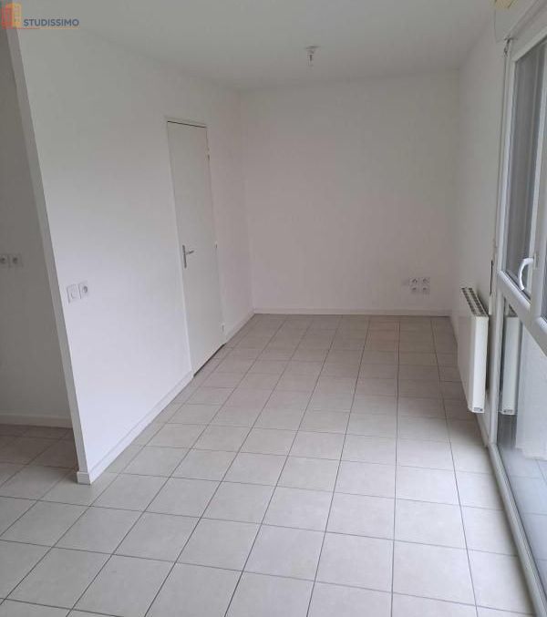 Studio 28m² Saint-Genis-Laval - 2e étage, DPE C - Photo 3