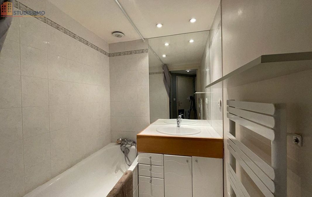 Studio meublé 30m² Lyon 7e - Meublé, 1 pièce - Photo 3