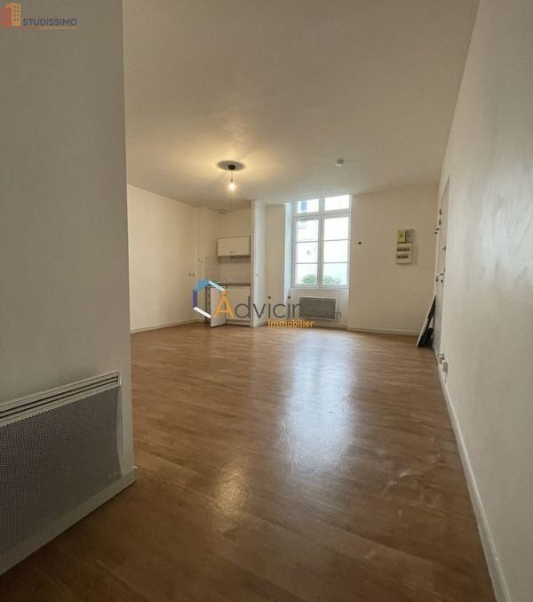 Studio 31m² Orléans centre - Lumineux, proche commodités - Photo 9